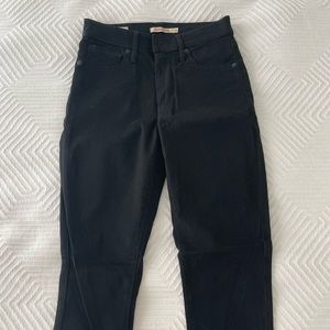 Levi’s Mile High Super Skinny Black Jeans - Size 28